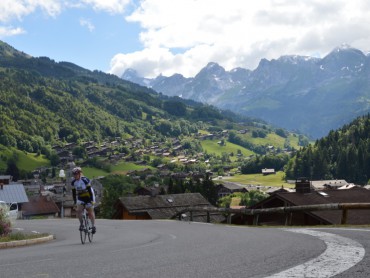 Nienke op Col de la Colombière