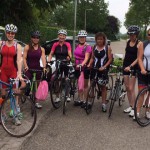 Groep fietsters op trainingsdag